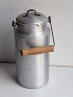 Jolie ancienne petite cruche à lait en aluminium, Ophalen of Verzenden