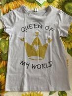 Nieuw T shirt ' Queen of my world ' - maat 122, Enfants & Bébés, Vêtements enfant | Taille 122, Fille, Chemise ou À manches longues