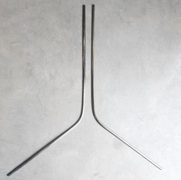 Peugeot 404 accessoires Deurenonderdelen Armsteunen voorraam beschikbaar voor biedingen