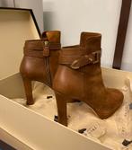 Botte de luxe TWINSET Camel, Vêtements | Femmes, Chaussures, Twinset, Chaussures à haut talons, Comme neuf, Brun