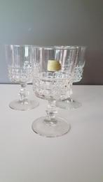 3 vintage Luminarc wijnglazen., Verzamelen, Glas en Drinkglazen, Ophalen of Verzenden, Zo goed als nieuw