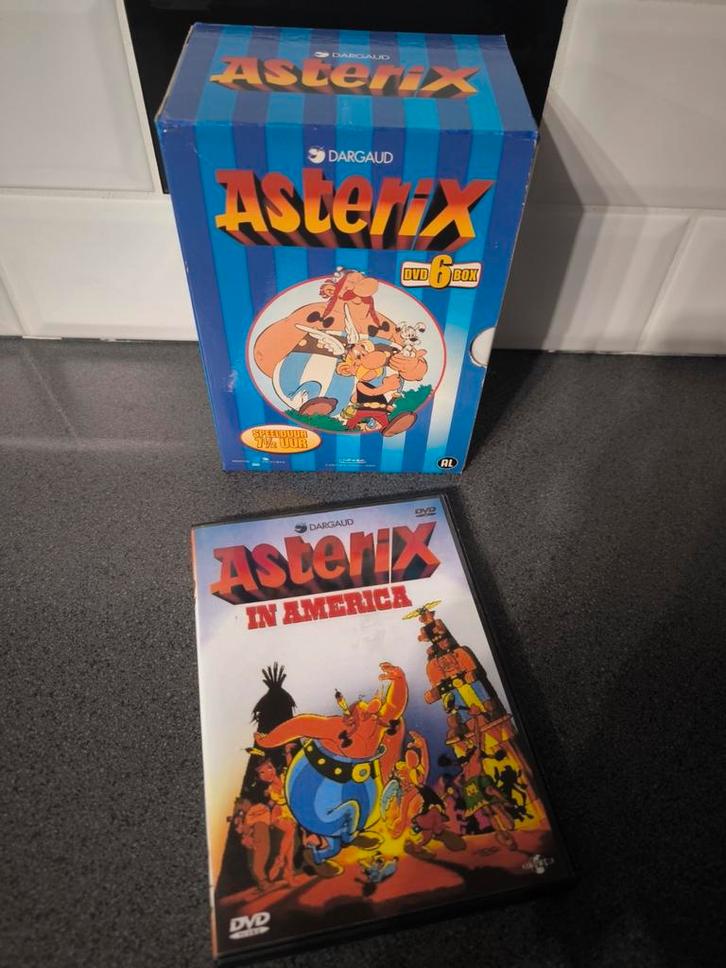 Mooie Dvd box Asterix en Obelix met alle 7 films, CD & DVD, DVD | Enfants & Jeunesse, Film, Enlèvement ou Envoi