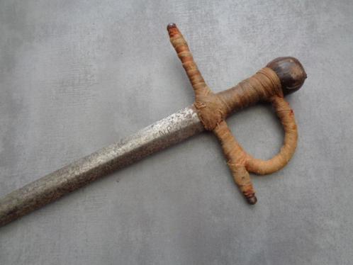 Origineel stierenvechters zwaard , lengte 80 cm., Collections, Objets militaires | Général, Autres, Enlèvement ou Envoi
