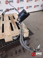 Occ réservoir d'huile servo, Autos : Pièces & Accessoires, Utilisé, Mercedes-Benz, Direction