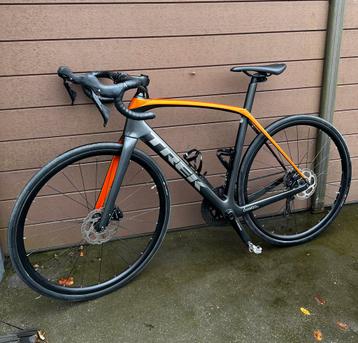 Trek Domane SL5 koersfiets beschikbaar voor biedingen