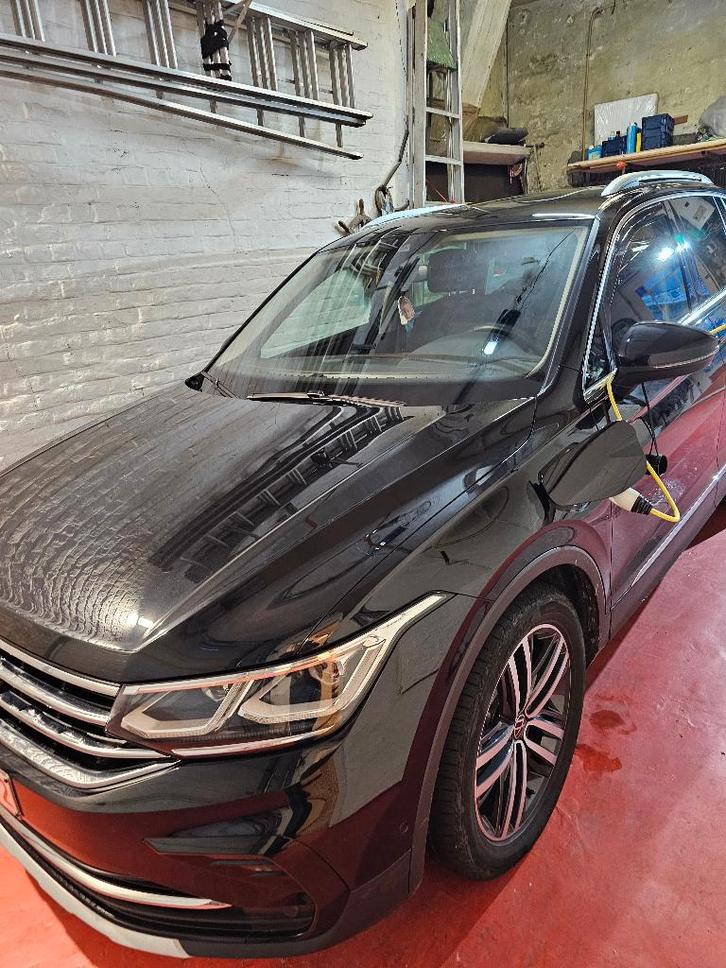 Volkswagen, Auto's, Volkswagen, Particulier, Tiguan, ABS, Achteruitrijcamera, Adaptieve lichten, Adaptive Cruise Control, Airbags