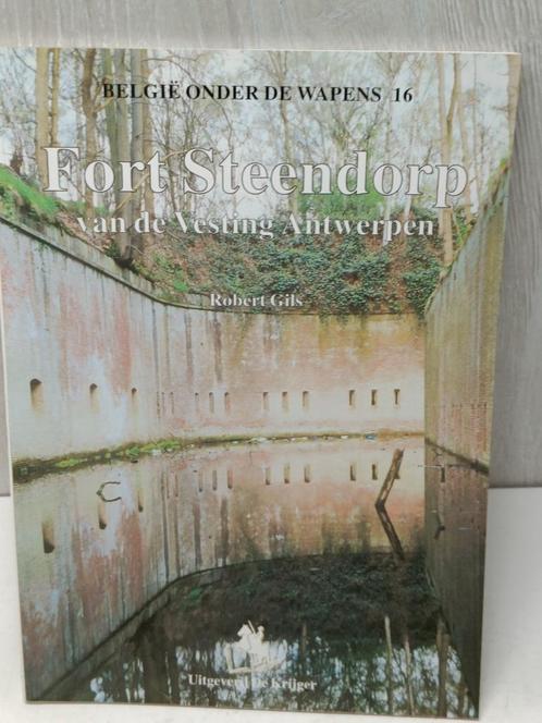 Fort Steendorp van de vesting antwerpen robert gils, Boeken, Oorlog en Militair, Gelezen, Ophalen of Verzenden