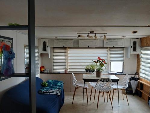 Wooncaravan van 4 m bij 12 m 4500€, Caravans en Kamperen, Stacaravans, Ophalen