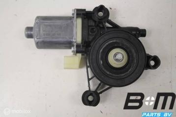 Raammotor LV (bijrijderskant) Audi A3 8V Limo 5Q0959802B beschikbaar voor biedingen