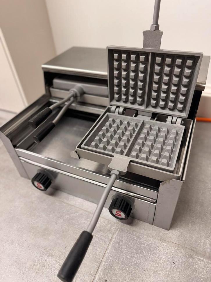 GAS wafelijzer Sofraca - wafeloven 4x6, Zakelijke goederen, Horeca | Overige, Ophalen