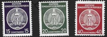 3 Dienstenmarke Wapenschild van de DDR  beschikbaar voor biedingen