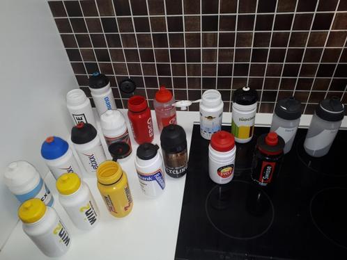 NIEUWE drinkbidons=alles vr €10 & alle zonnebrillen vr €28, Fietsen en Brommers, Fietsaccessoires | Overige Fietsaccessoires, Nieuw