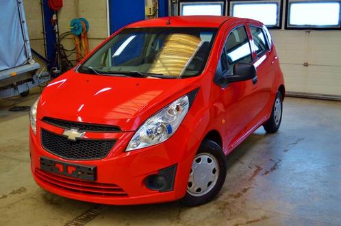CHEVROLET SPARK BENZ IDEAAL VOOR BEGINNERS AMP 93000KM, Auto's, Chevrolet, Particulier, Spark, ABS, Airbags, Boordcomputer, Isofix