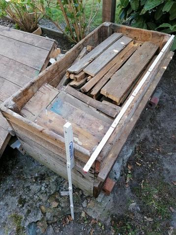 Gratis houten bak brandhout, Tuin en Terras, Ophalen of Verzenden