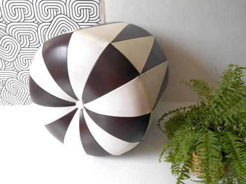 Pouf vintage en skaï, Maison & Meubles, Canapés | Repose-pieds & Poufs, Comme neuf, Moins de 50 cm, Moins de 50 cm, Rond, Bois