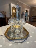 Sierglazen en karaf op gouden schotel, Huis en Inrichting, Ophalen