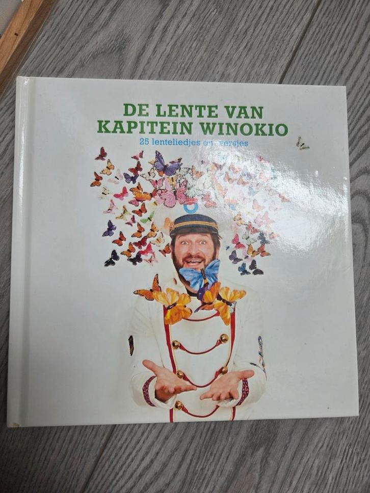 Winok Seresia - De lente van kapitein Winokio, Boeken, Kinderboeken | Jeugd | onder 10 jaar, Zo goed als nieuw, Ophalen of Verzenden