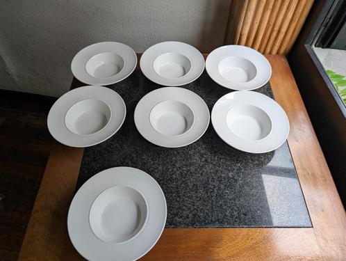 Cosy en Trendy diepe borden 2x7 stuks, Huis en Inrichting, Keuken | Servies, Gebruikt, Bord(en), Effen, Porselein, Ophalen