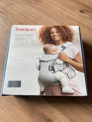 Draagzak babybjorn baby carrier one air beschikbaar voor biedingen