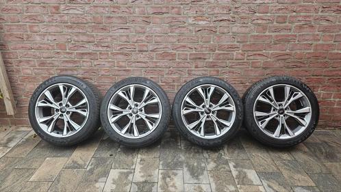 Ford Mondeo 18 inch ST line zomerset te koop, Auto-onderdelen, Banden en Velgen, Banden en Velgen, Zomerbanden, 18 inch, 235 mm