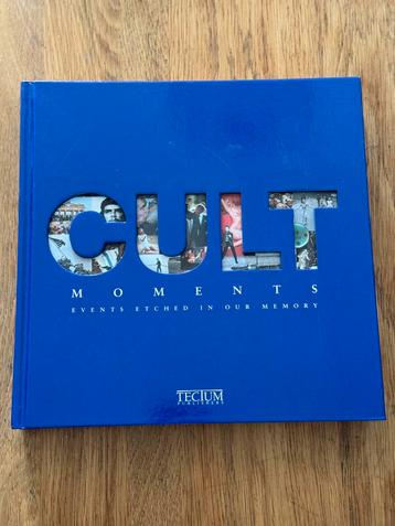 CULT MOMENTS beschikbaar voor biedingen