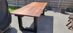 Duurzame tafel 220x100cm met zwarte stalen onderstel, Huis en Inrichting, Ophalen of Verzenden, Zo goed als nieuw