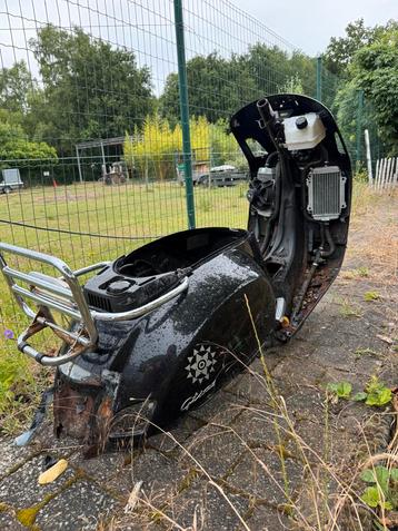 Vespa GTS 125cc frame met papieren beschikbaar voor biedingen