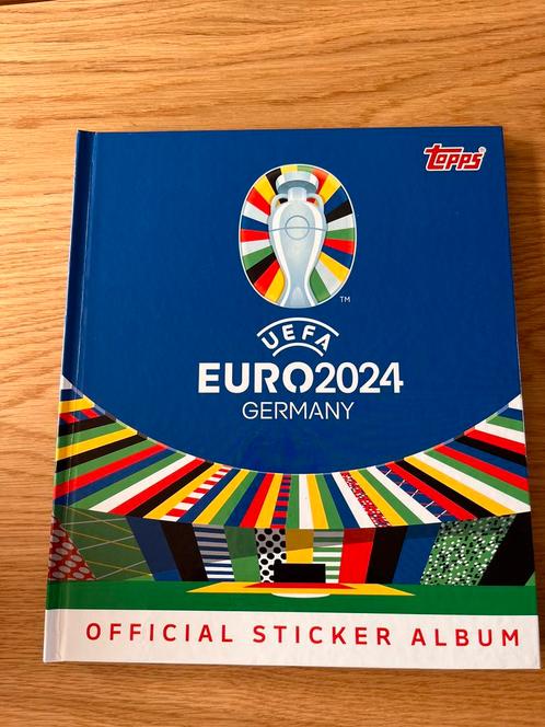 Échange UEFA Euro 2024 Germany, Hobby & Loisirs créatifs, Autocollants & Images, Comme neuf
