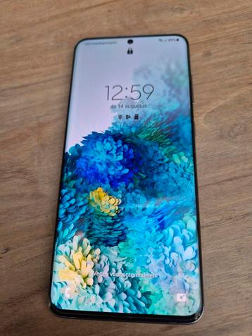 ** Samsung S20 met nieuwe batterij perfecte staat ** beschikbaar voor biedingen