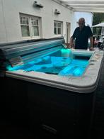 VERKOCHT! Jacuzzi Canadian Spa, Ophalen, Gebruikt, Trap, Vast
