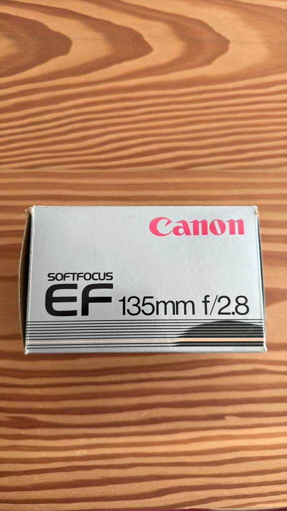 Canon EF 135 mm f/2.8SF, Audio, Tv en Foto, Foto | Lenzen en Objectieven, Zo goed als nieuw, Ophalen