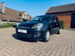 Ford Fiesta 1.4 Essence * Climatisation * Attelage de remorq, Autos, 144 g/km, Argent ou Gris, Entreprise, Garantie prolongée