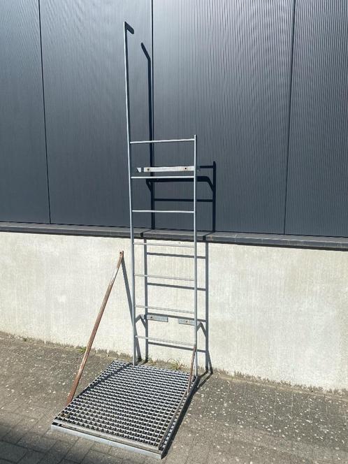 Galva ladder met bordes, Doe-het-zelf en Bouw, Metalen, Gebruikt, IJzer, Ophalen