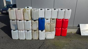 Gratis op te halen : bidonnen 20/25L, Tuin en Terras, Regentonnen, Ophalen of Verzenden, Gebruikt