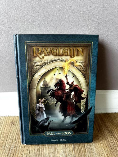 Raveleijn - Paul Van Loon, Boeken, Kinderboeken | Jeugd | 10 tot 12 jaar, Gelezen, Ophalen of Verzenden