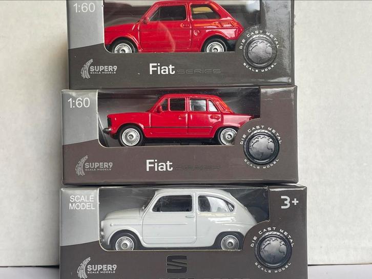 KORTING ZIE TEKST Super9 Fiat 126, Fiat 125, Seat 600, Hobby en Vrije tijd, Modelauto's | Overige schalen, Zo goed als nieuw, Auto