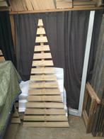 Houten kerstboom, Ophalen