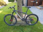 B'TWIN mountainbike rockrider 520 M, Fietsen en Brommers, Hardtail, Ophalen, Zo goed als nieuw, Overige merken