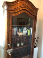 Antieke boeken/trofeeën kast., Antiek en Kunst, Ophalen