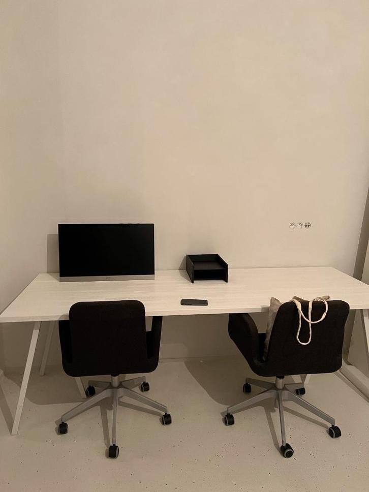 HAY loop stand + essen wit blad – designklassieker bureau, Huis en Inrichting, Bureaus, Zo goed als nieuw, Bureau, Ophalen