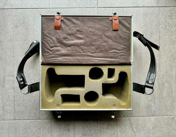 Stevige metalen fotokoffer merk GM professional, Audio, Tv en Foto, Foto | Cameratassen, Gebruikt, Ophalen