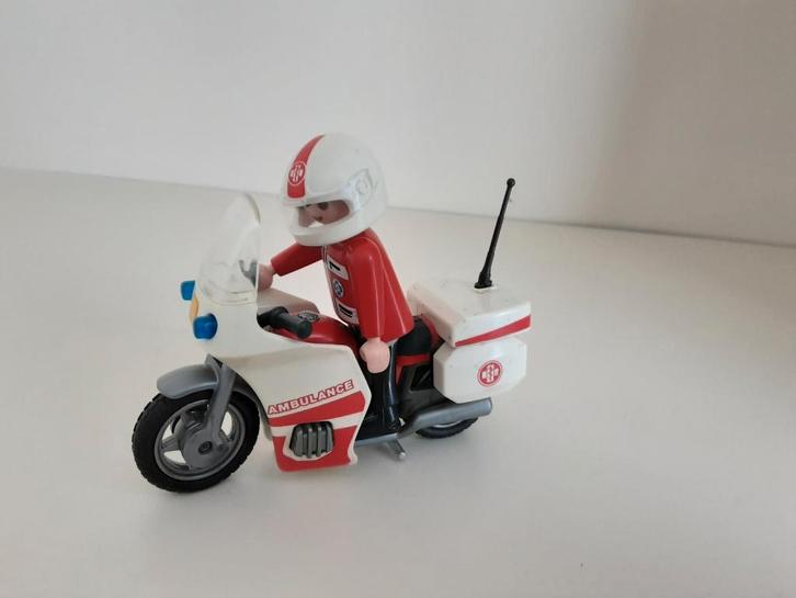 Ambulance et moto PlayMobil - complètes, Enfants & Bébés, Jouets | Playmobil, Comme neuf, Ensemble complet, Enlèvement ou Envoi