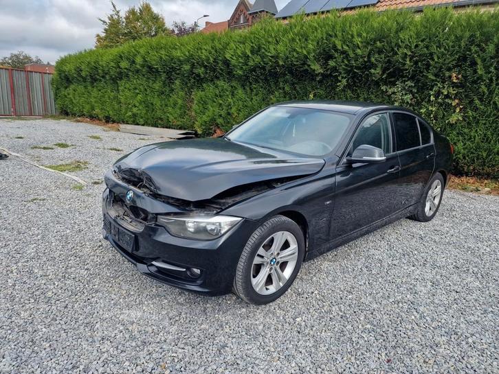 Bmw 318d pack Sport f30 2012 euro5 accidente, Auto's, BMW, Particulier, 3 Reeks, Sportpakket, Diesel, Euro 5, Handgeschakeld, Ophalen