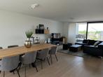 Hangkast living - Saunaco, Ophalen, Gebruikt, Met klep(pen), Minder dan 150 cm