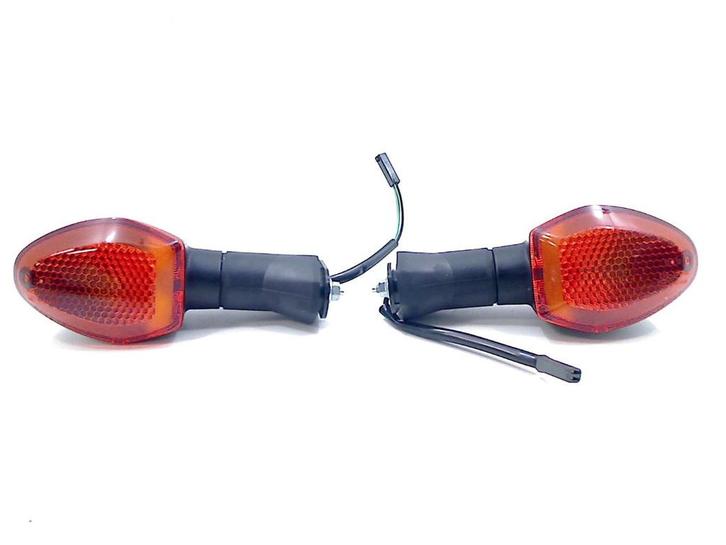 KNIPPERLICHT VOOR. SET. Suzuki GSR 750 2011-2016 (GSR 750), Motoren, Onderdelen | Suzuki, Gebruikt