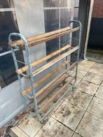 Oud broodrek, Enlèvement, Utilisé