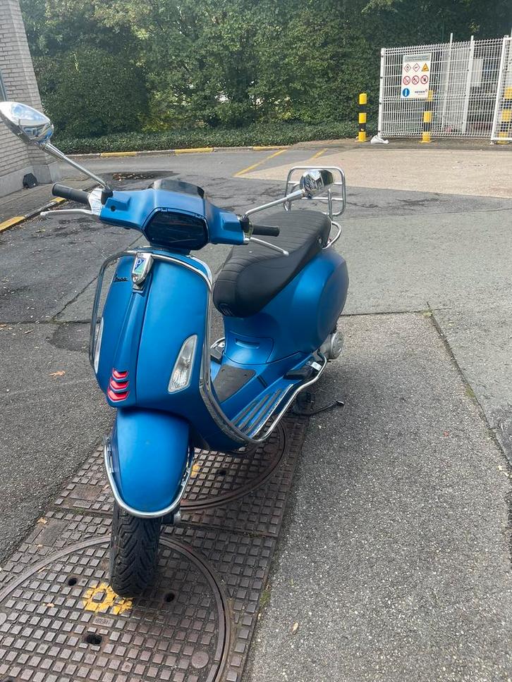 Vespa Sprint 2019 B-klasse, Fietsen en Brommers, Scooters | Vespa, Gebruikt, Vespa S, Klasse B (45 km/u), Benzine, Ophalen