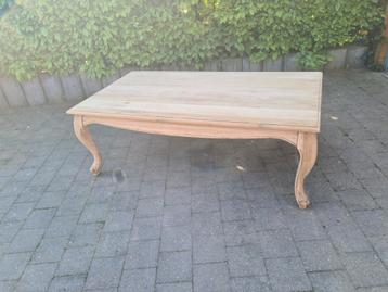 Prachtige eiken salontafel geschuurd  beschikbaar voor biedingen