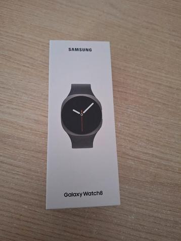 Samsung Watch8 40 mm smartwatch beschikbaar voor biedingen