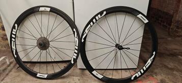 Jantes FFWD F4R Tubular + cassette Shimano Ultegra 11v 11-30 beschikbaar voor biedingen